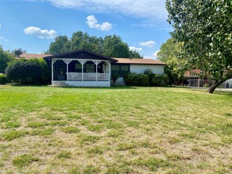 3814 Roaring Springs Court Granbury TX 76048