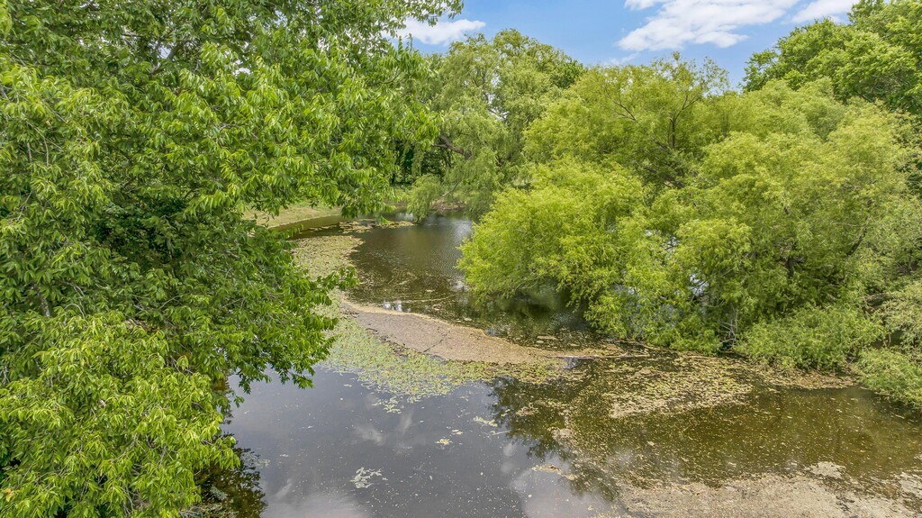 1176 Blue Cut Road N Mcgregor TX 76657