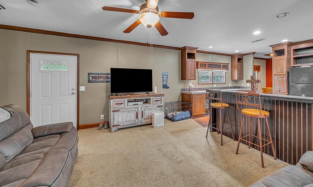 1176 Blue Cut Road N Mcgregor TX 76657