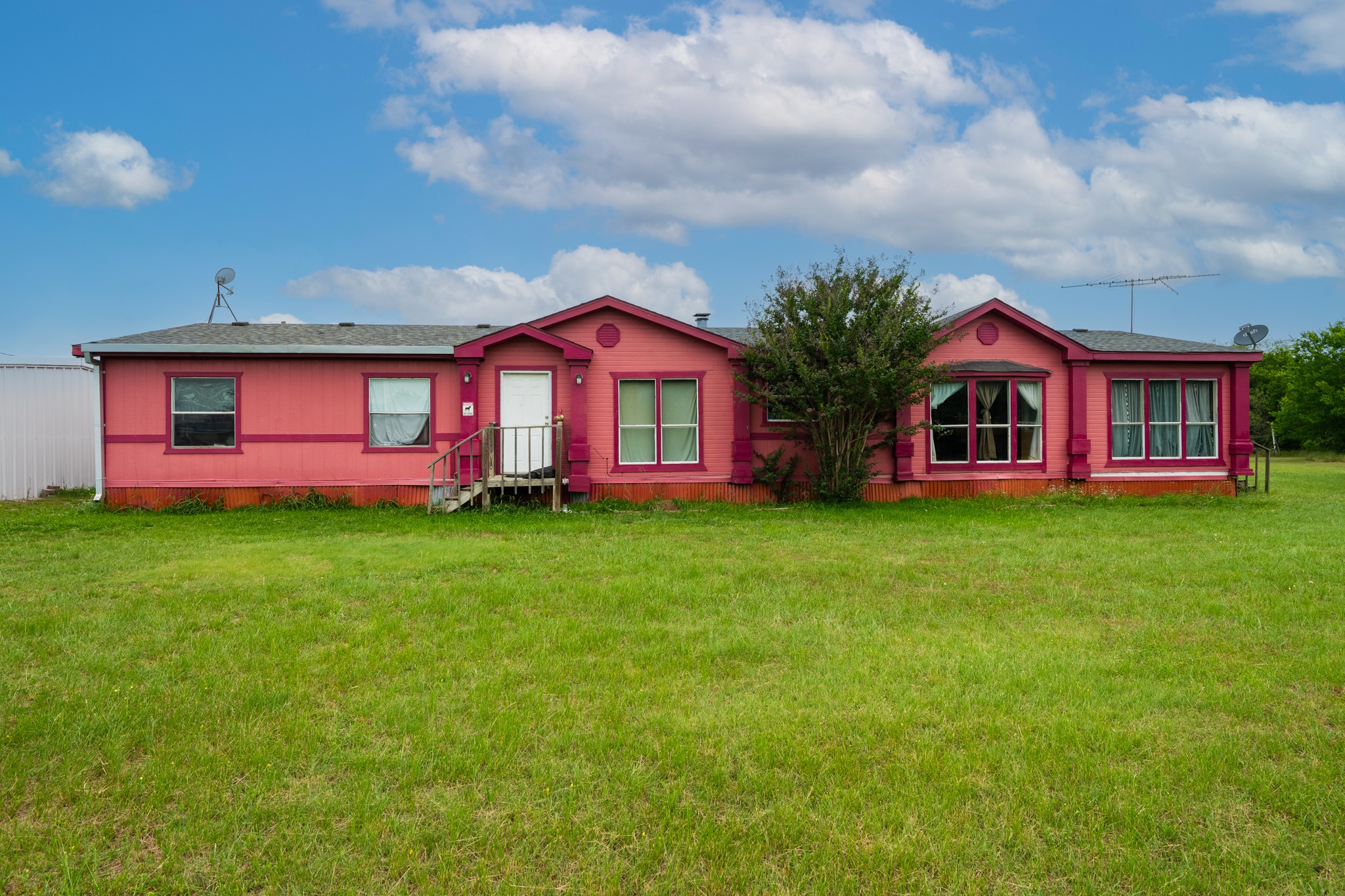 2052 Jordan Court Joshua TX 76058