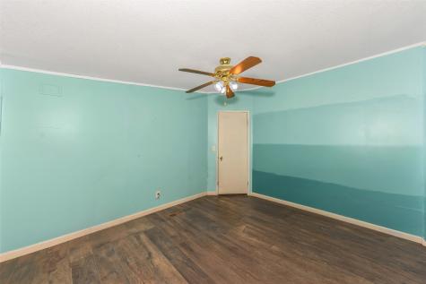 197 County Road 3382 Paradise TX 76073