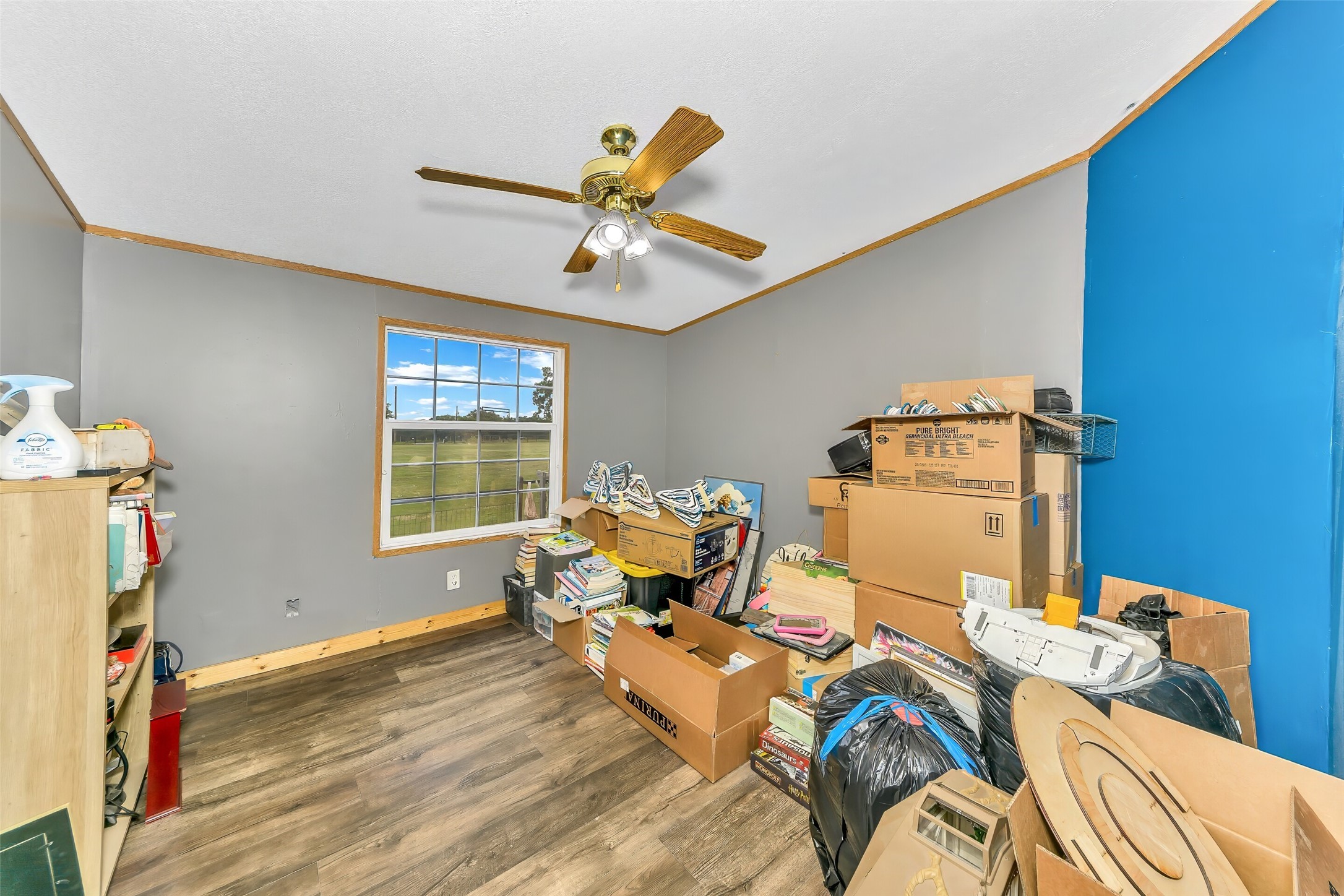 197 County Road 3382 Paradise TX 76073