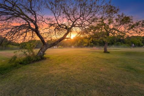 197 County Road 3382 Paradise TX 76073