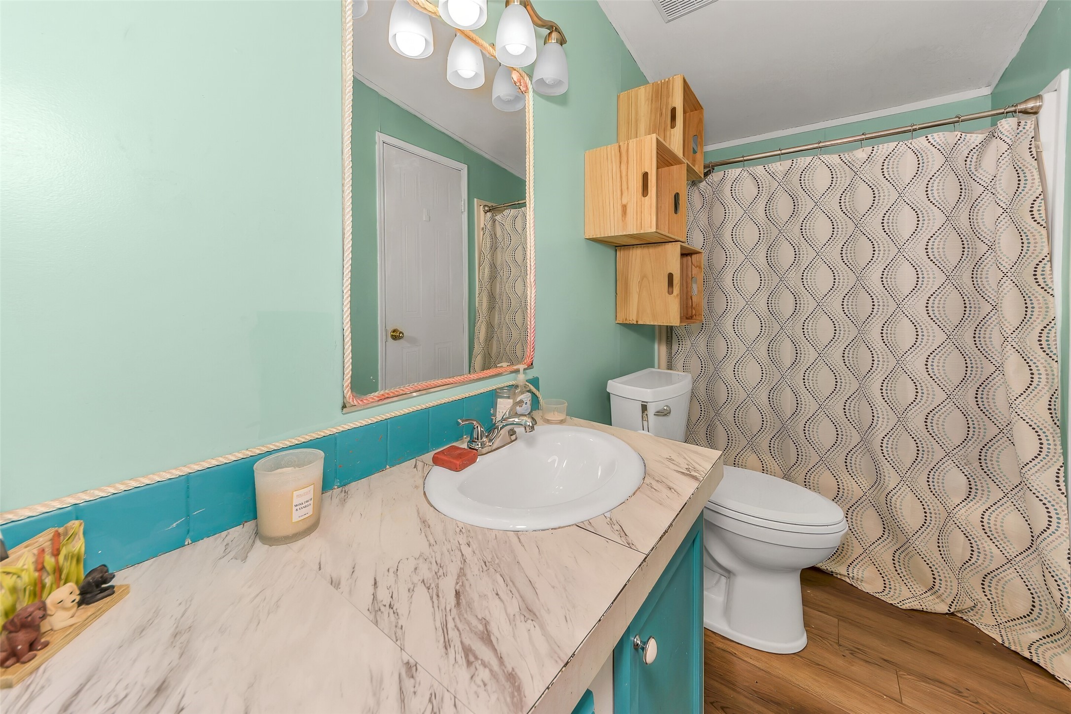 197 County Road 3382 Paradise TX 76073