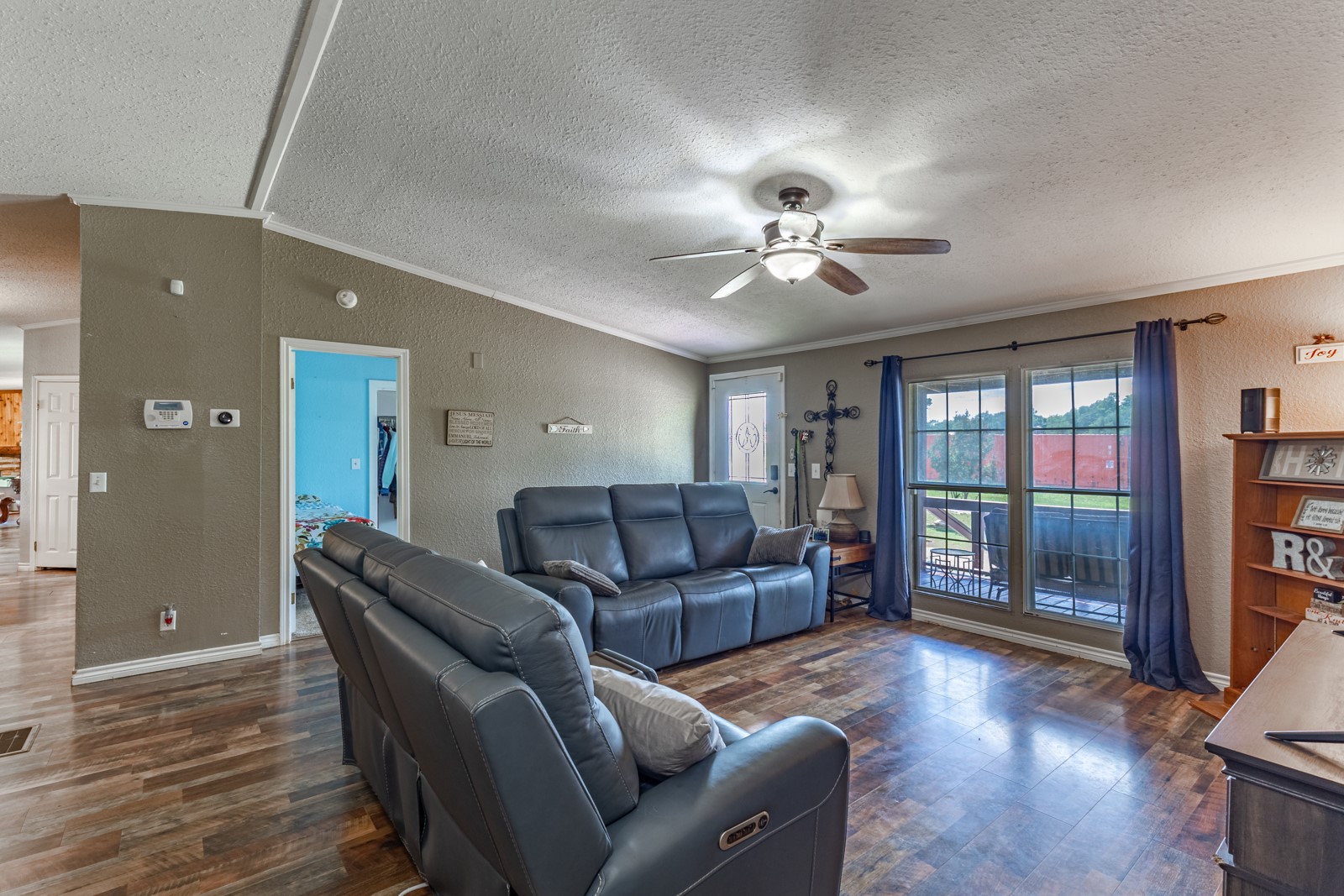 75 Southern Drive Mineral Wells TX 76067