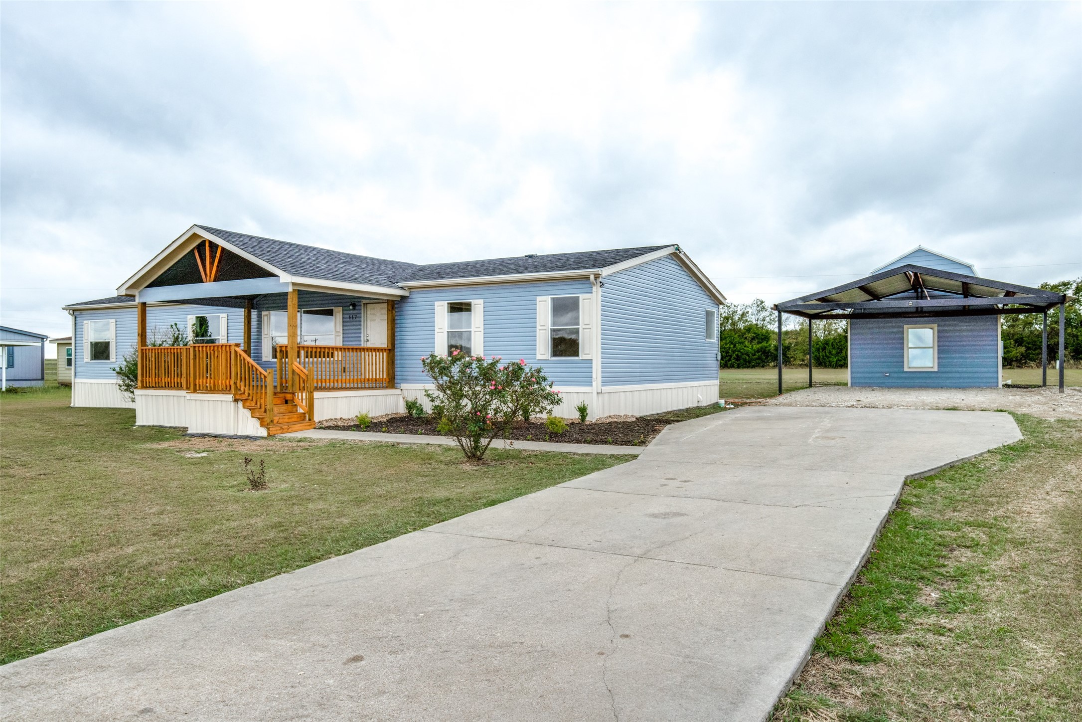 117 Eagle Ridge Drive Waxahachie TX 75165
