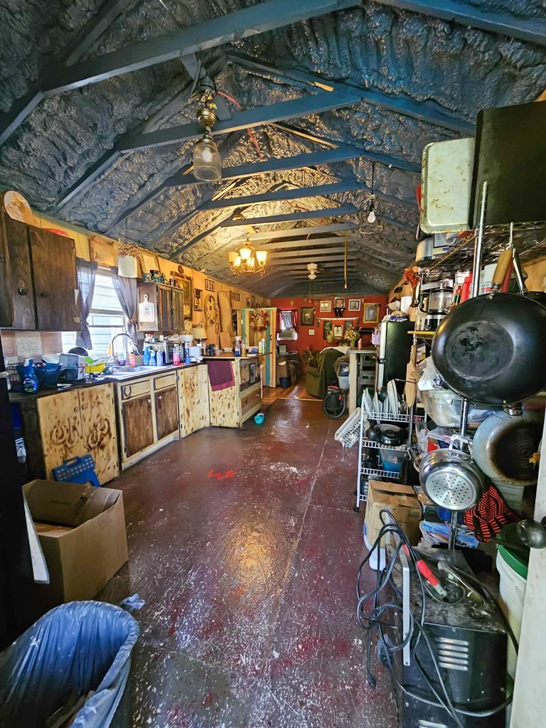 301 An County Road 1370 Palestine TX 75801