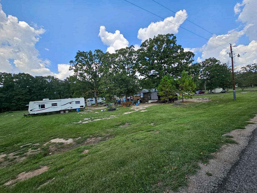 301 An County Road 1370 Palestine TX 75801