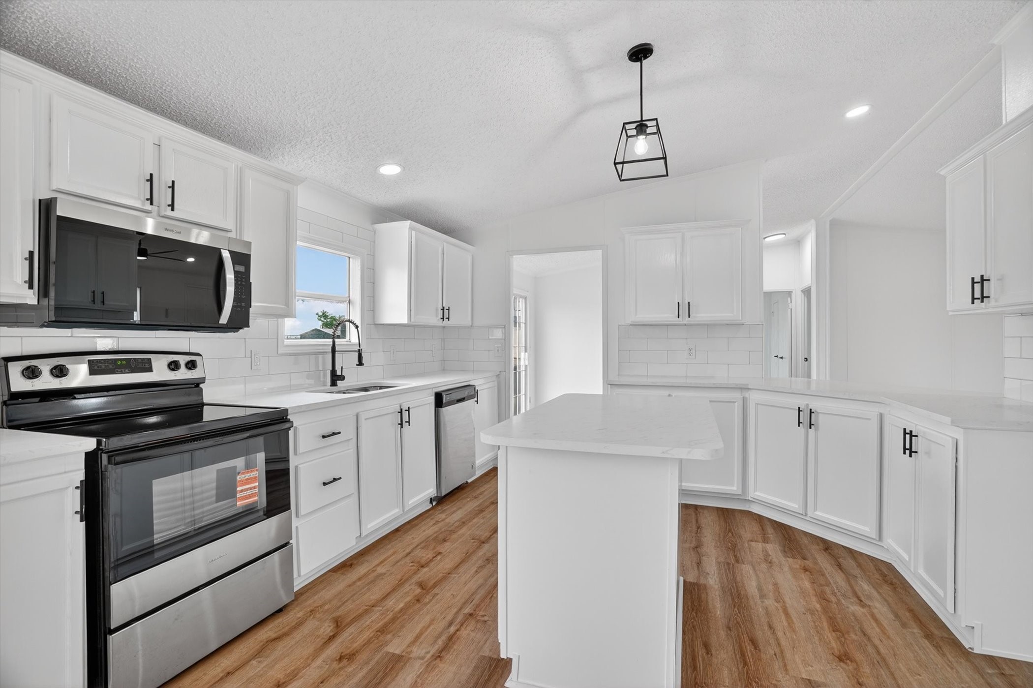 5803 Kentucky Street Joshua TX 76058