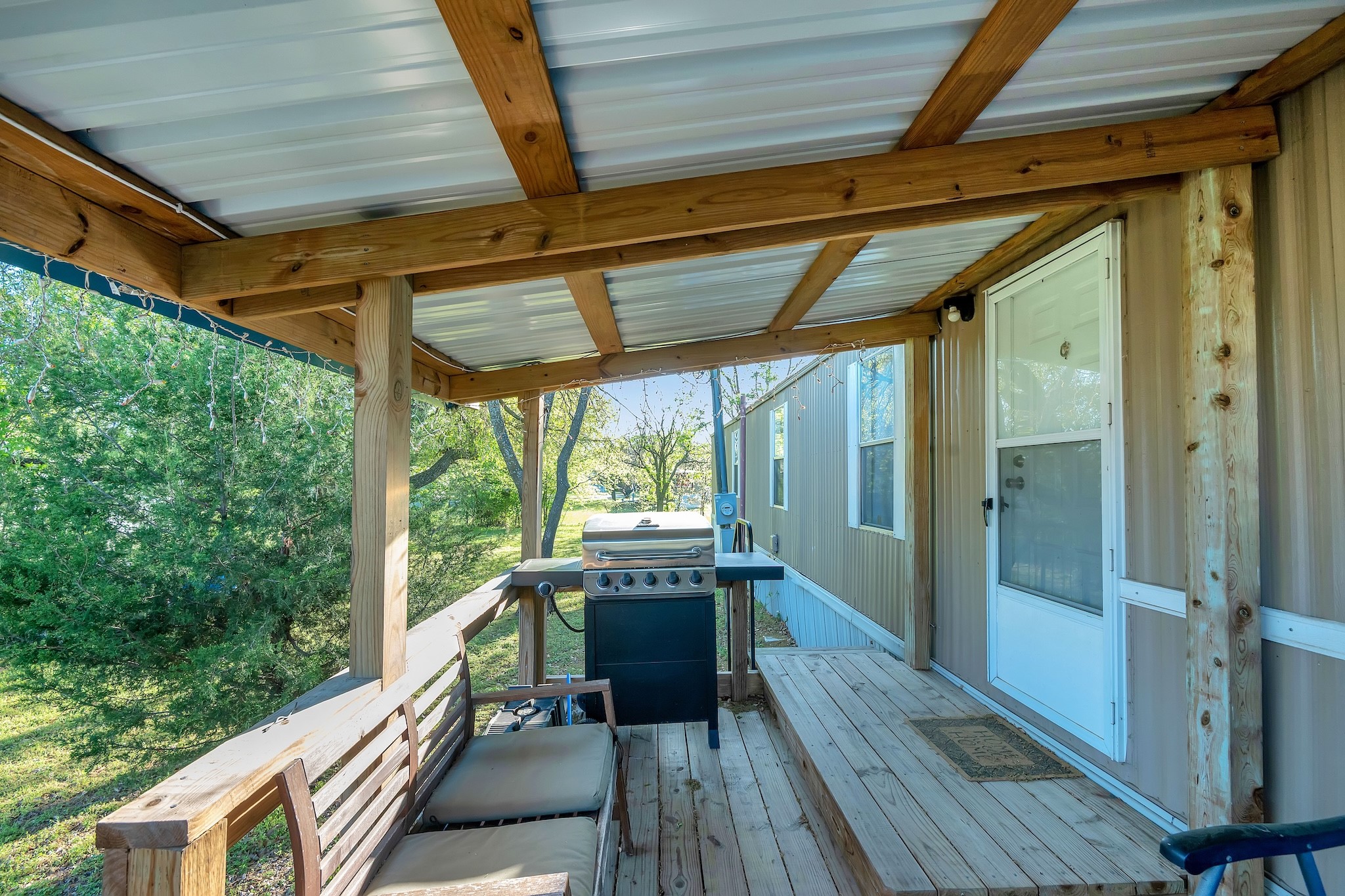 5 Lee Street Keene TX 76059