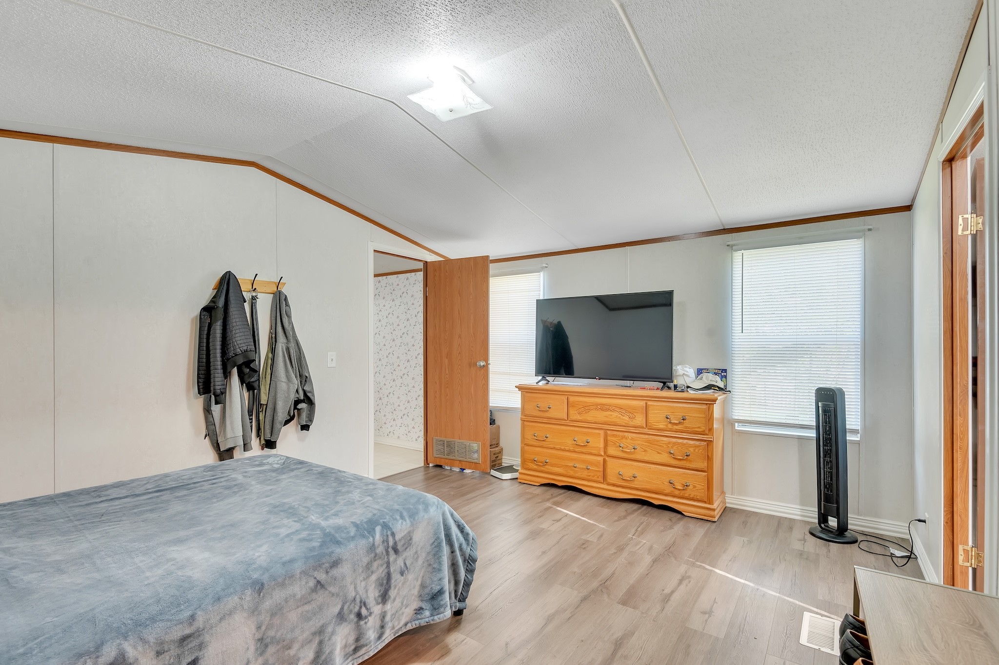 5 Lee Street Keene TX 76059