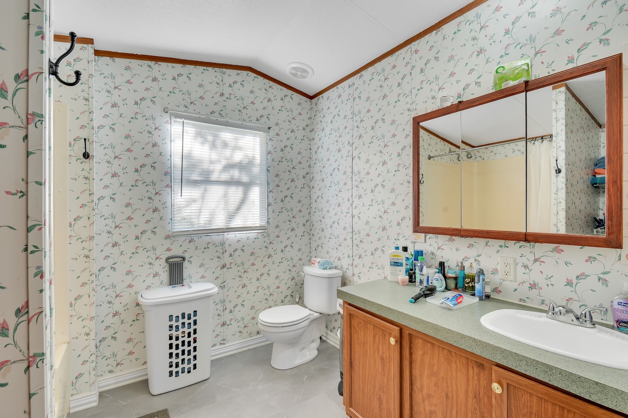 5 Lee Street Keene TX 76059