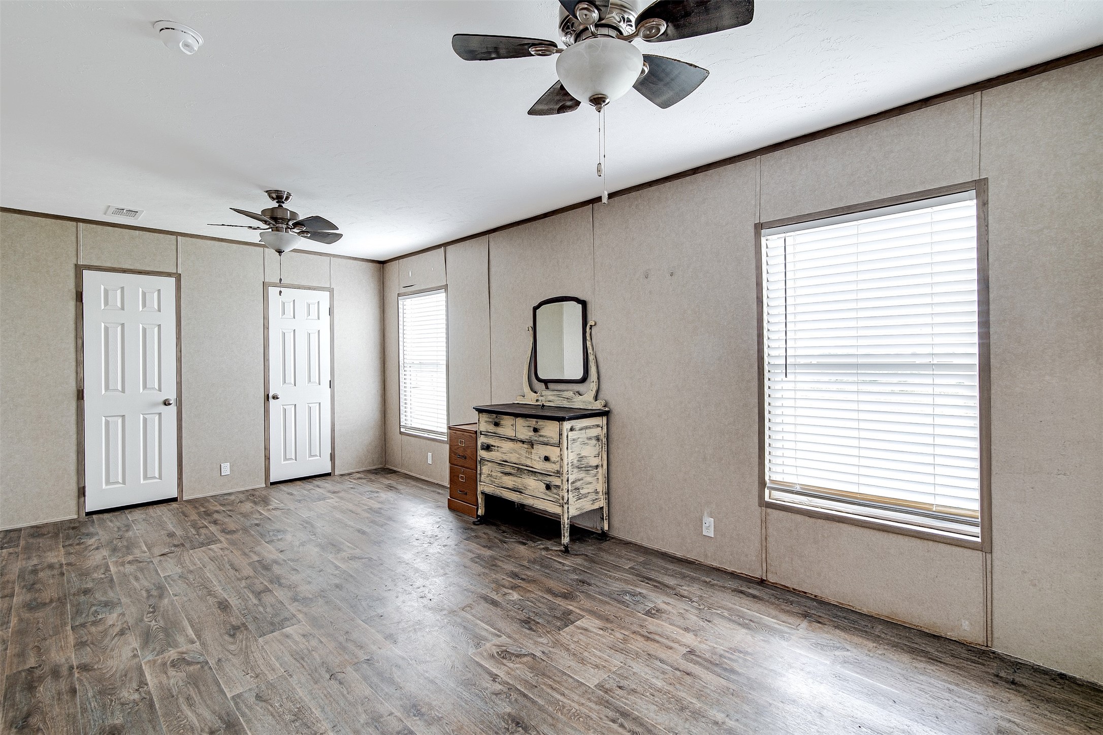 4712 County Road 913 Joshua TX 76058