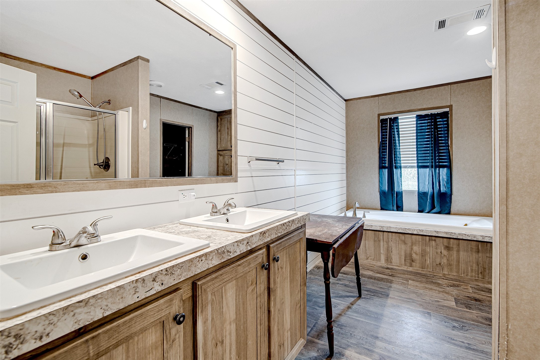 4712 County Road 913 Joshua TX 76058