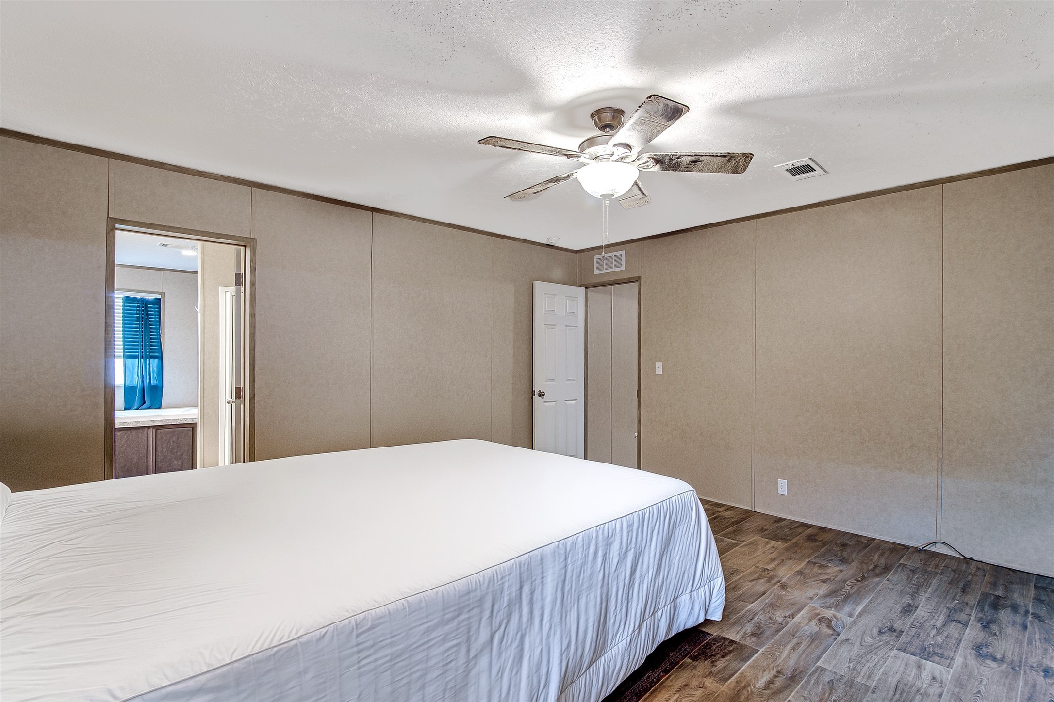 4712 County Road 913 Joshua TX 76058