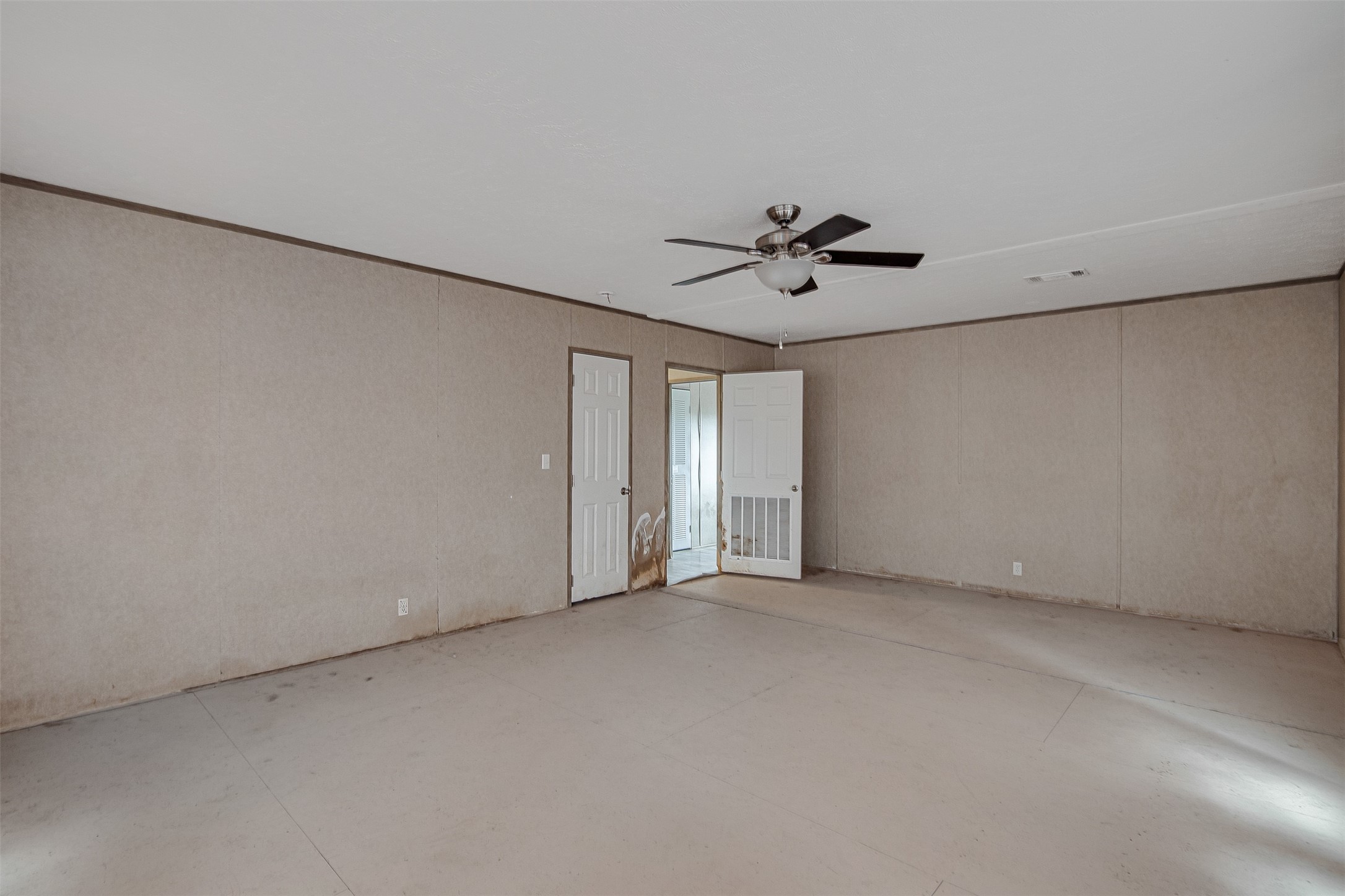 4712 County Road 913 Joshua TX 76058