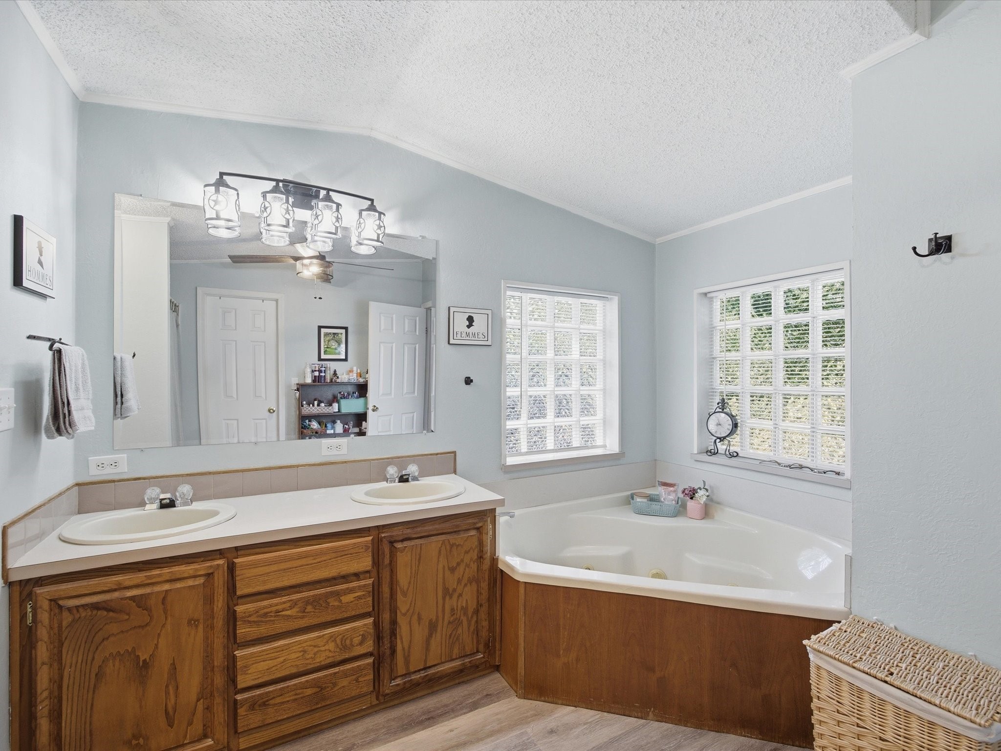 3275 Finis Road Graham TX 76450