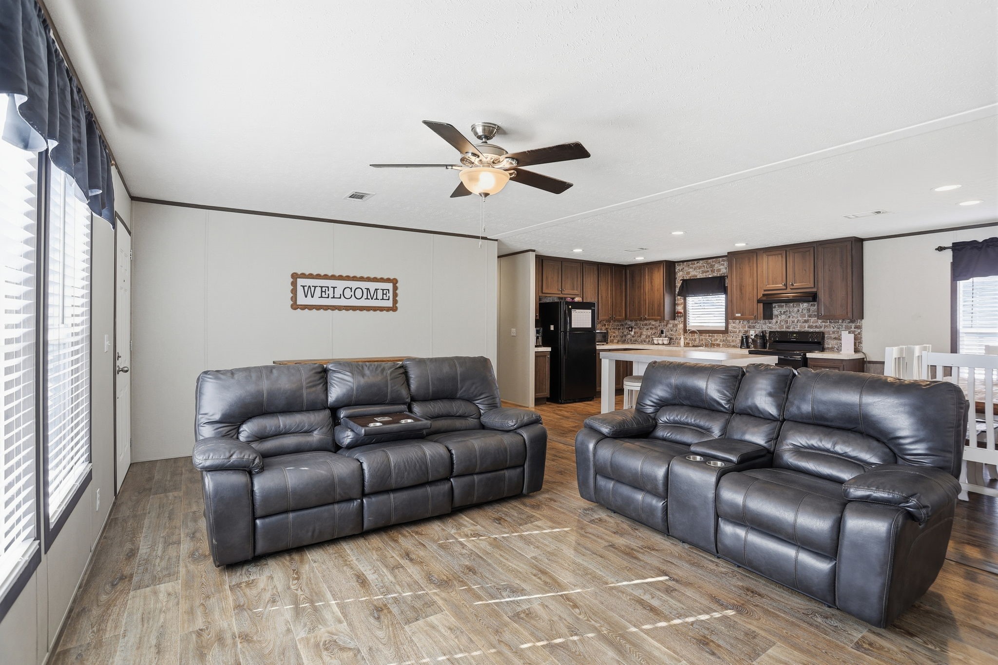 350 County Road 4905 Trenton TX 75490