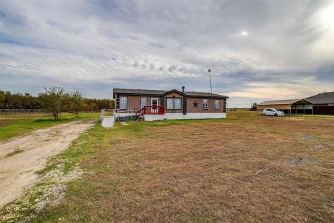 2161 Country Acres Road Venus TX 76084