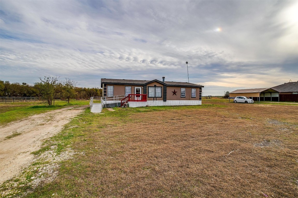 2161 Country Acres Road Venus TX 76084