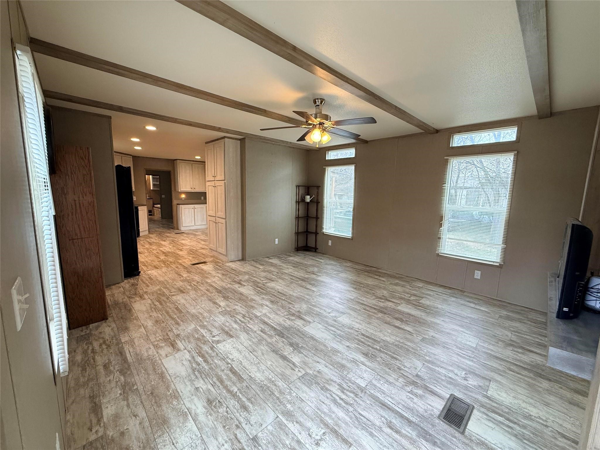 821 Quail Run Seven Points TX 75143