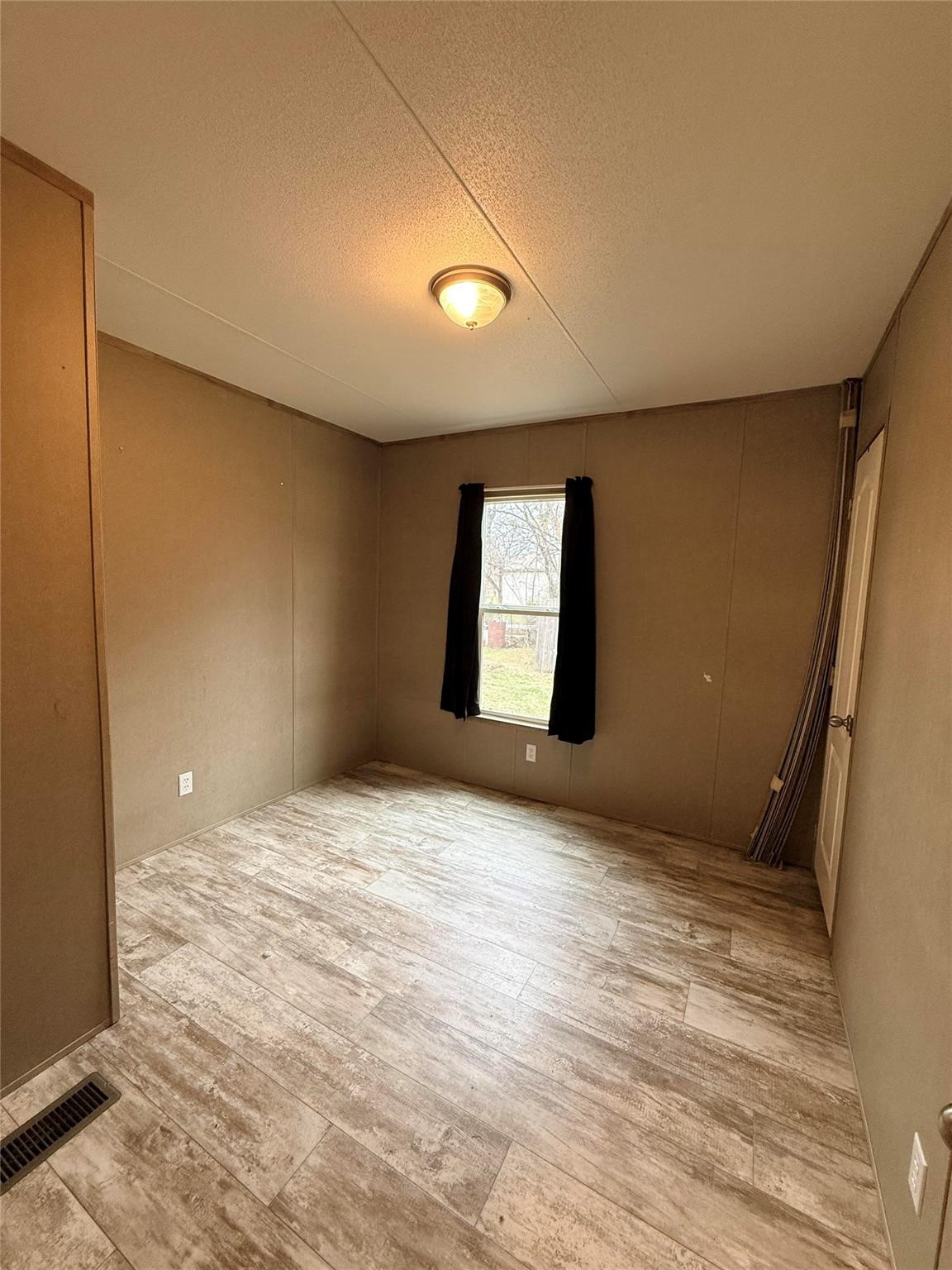 821 Quail Run Seven Points TX 75143