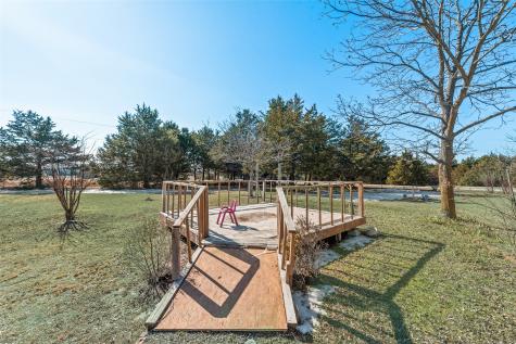 130 Meadowview Lane Point TX 75472