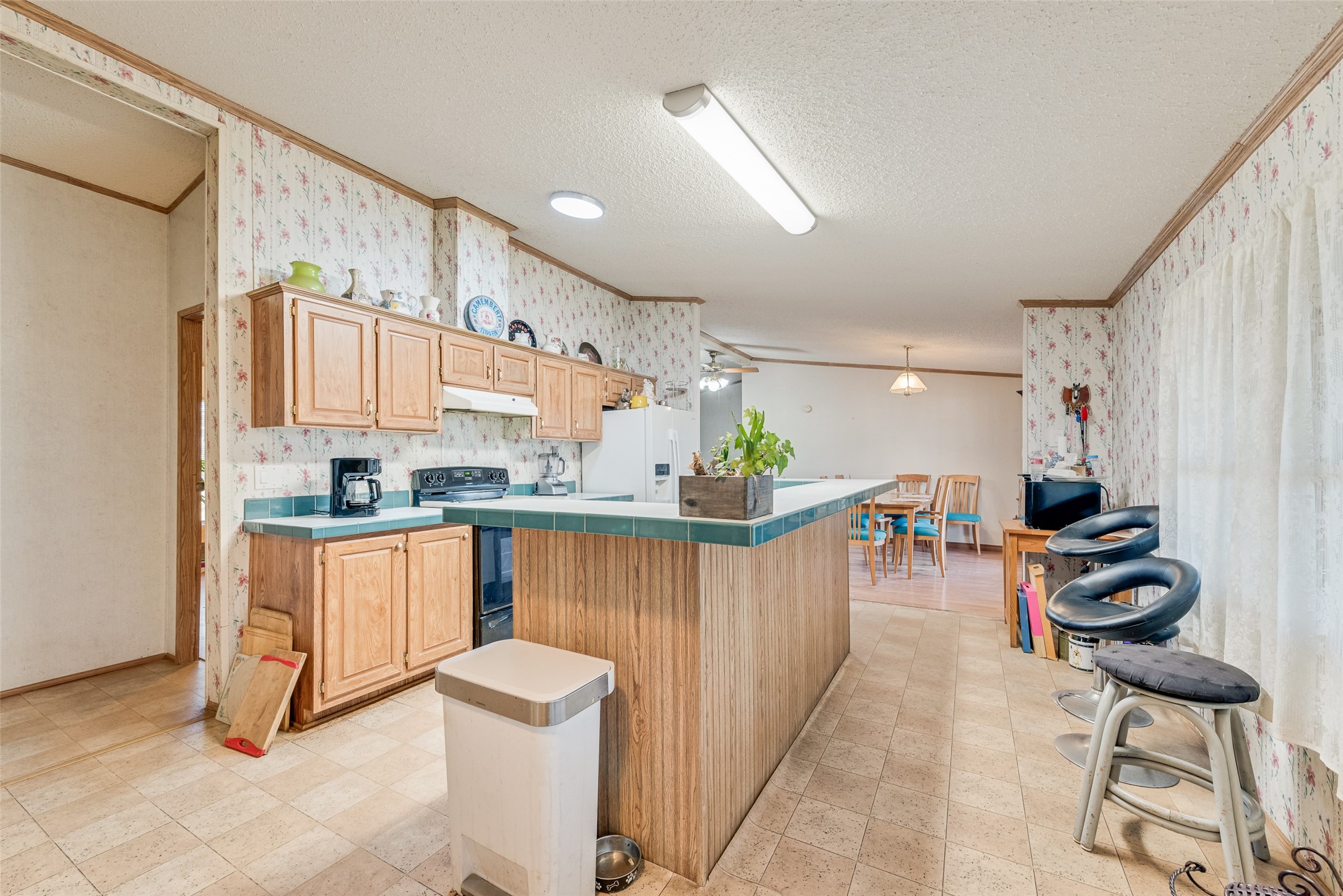130 Meadowview Lane Point TX 75472