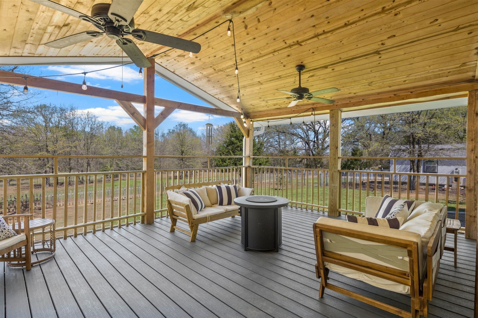 535 NE County Road 2060 Mount Vernon TX 75457