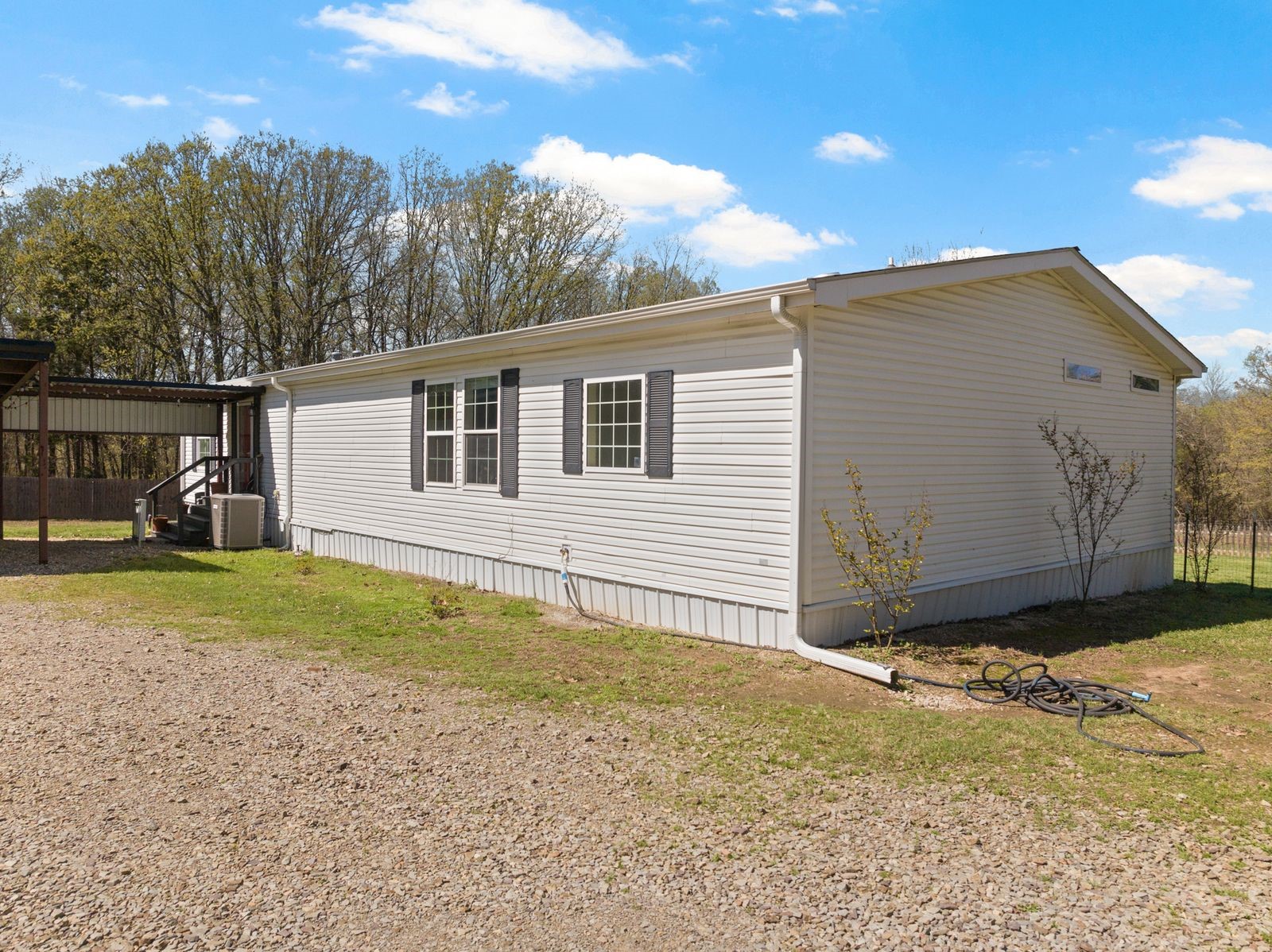 535 NE County Road 2060 Mount Vernon TX 75457