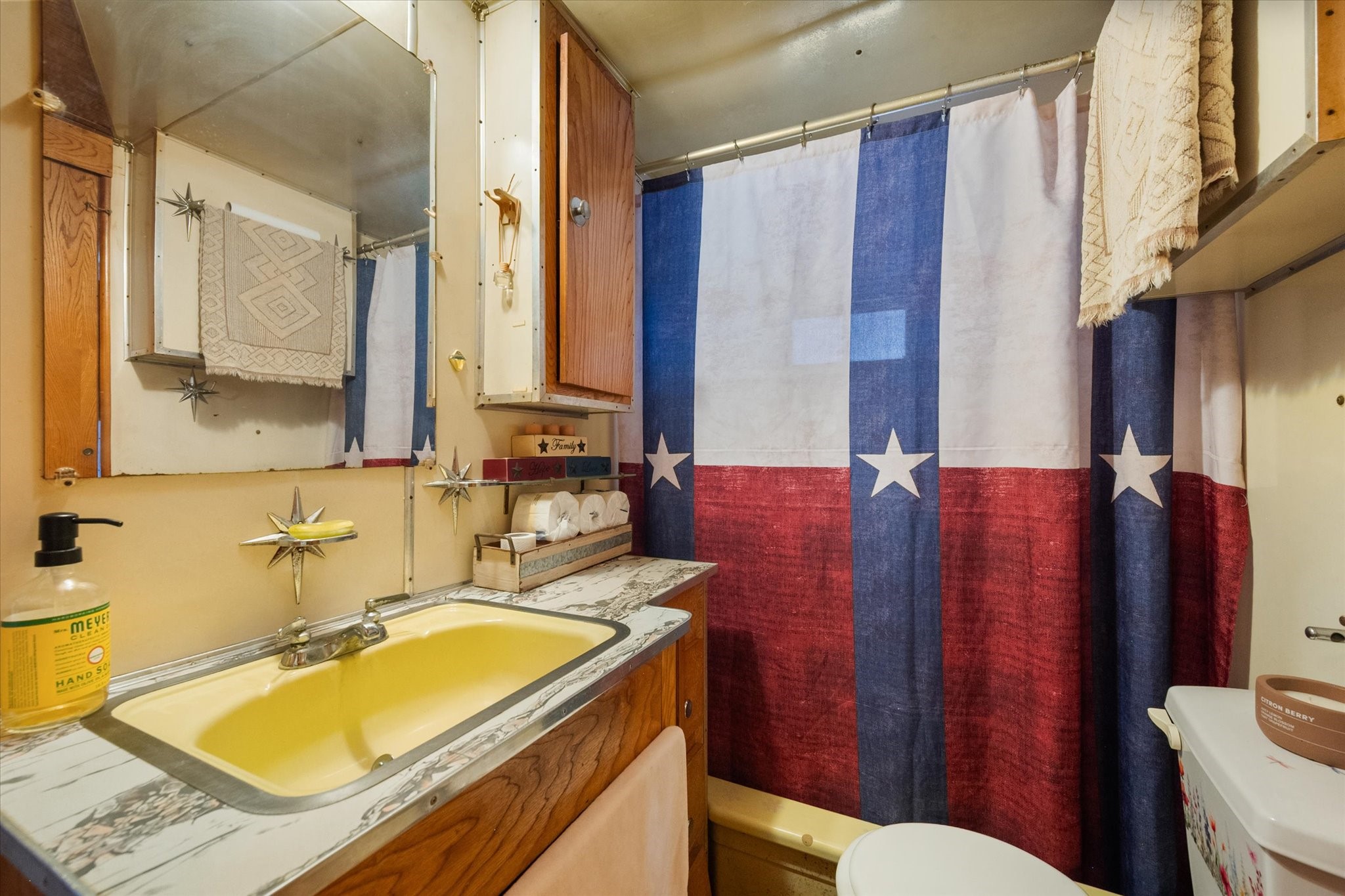 448 S Bateman Road Fairfield TX 75840
