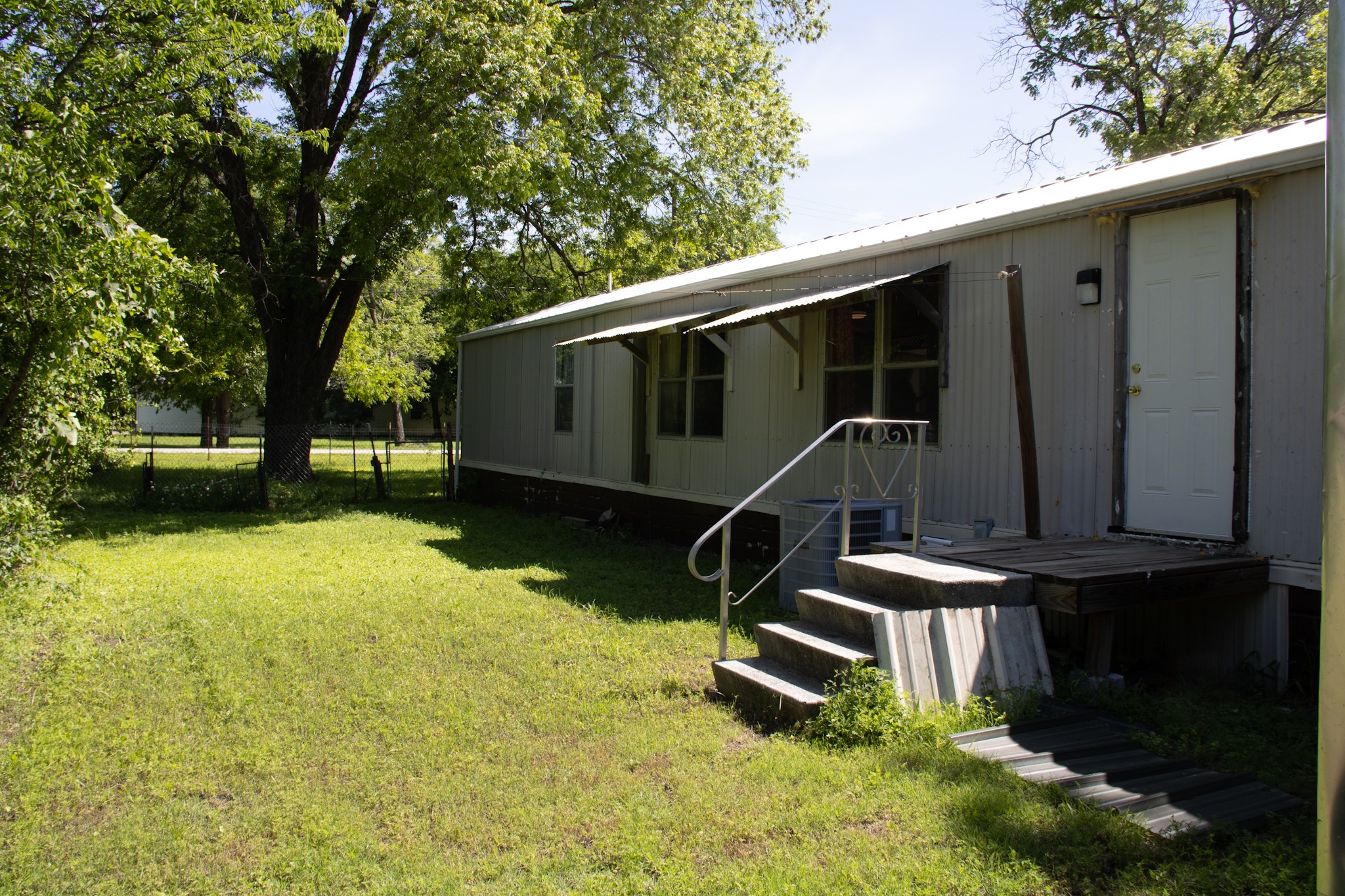 214 E Dobkins Dublin TX 76446