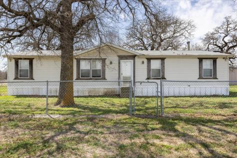 162 County Road 429 Stephenville TX 76401