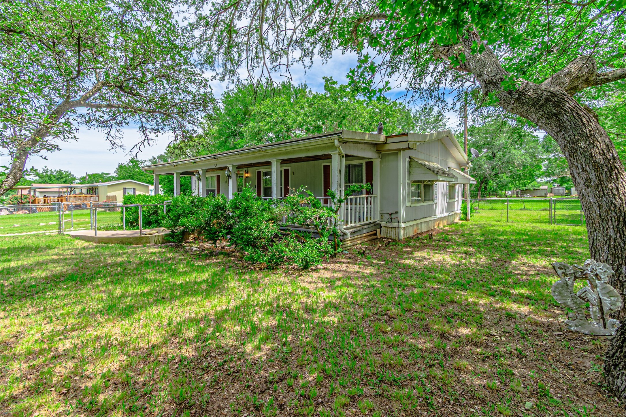 3007 Tanglewood Drive Granbury TX 76048