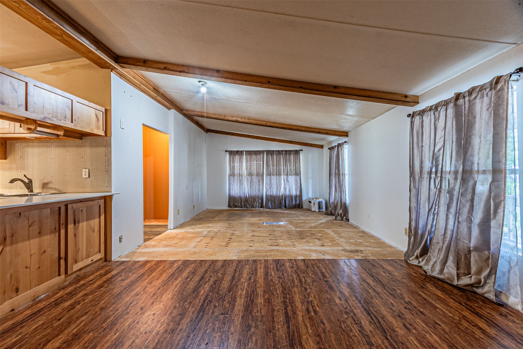 3007 Tanglewood Drive Granbury TX 76048