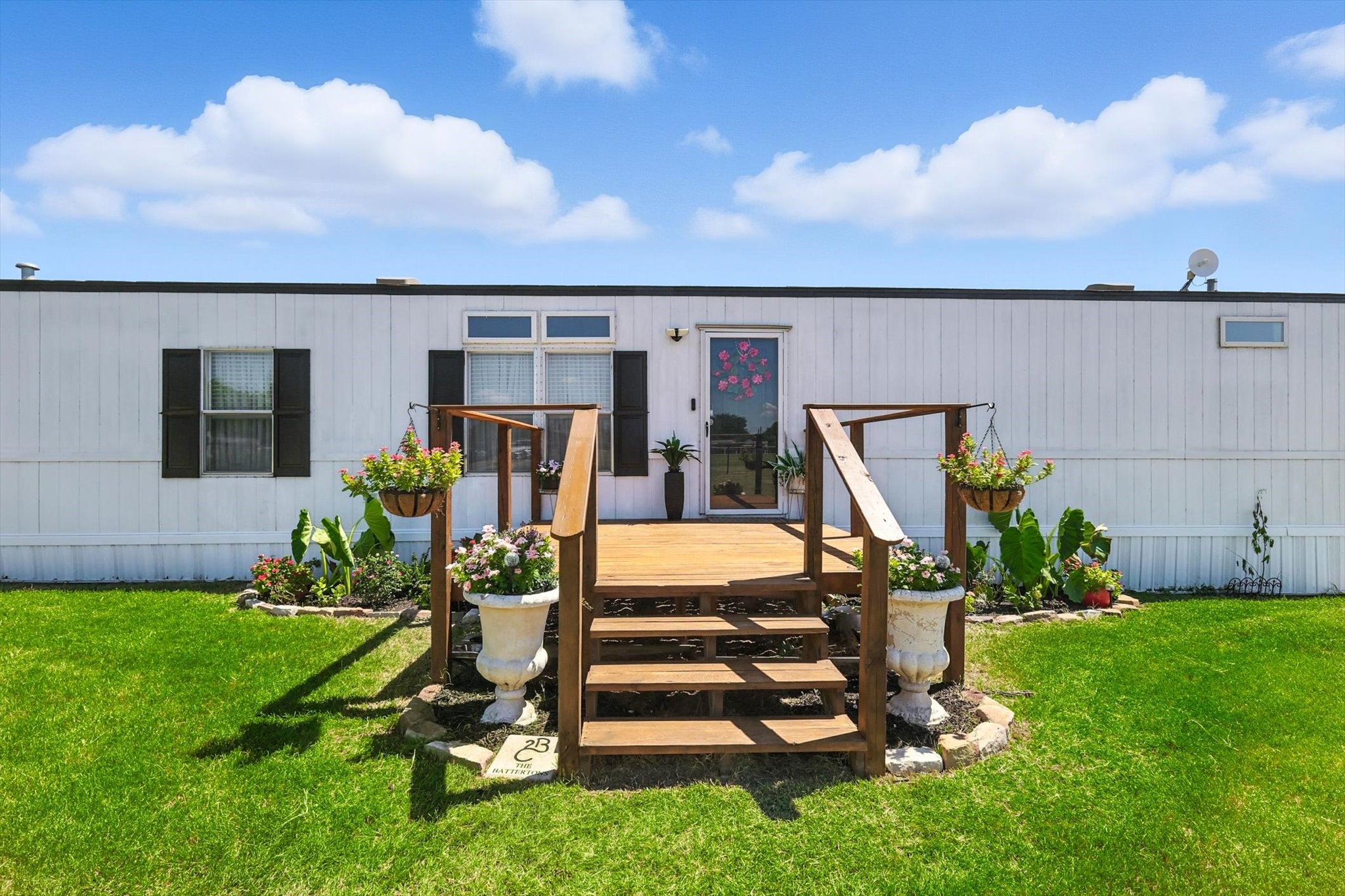 243 County Road 4851 Newark TX 76071