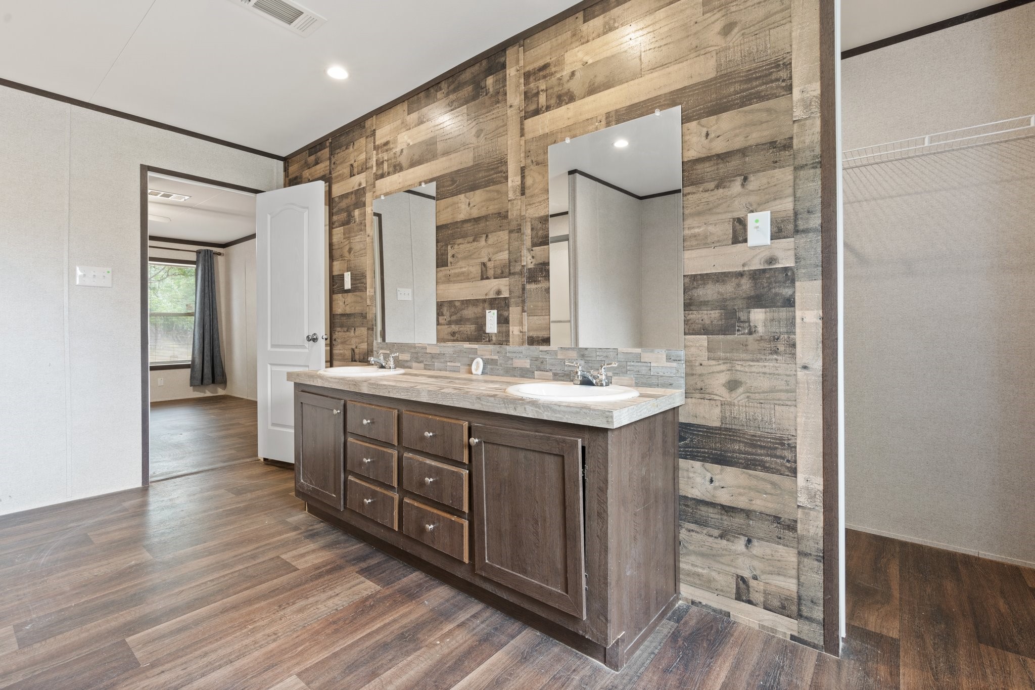 265 Richard Lane Azle TX 76020