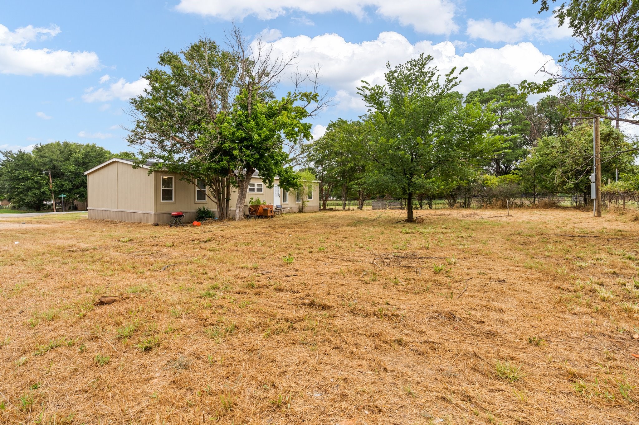 265 Richard Lane Azle TX 76020
