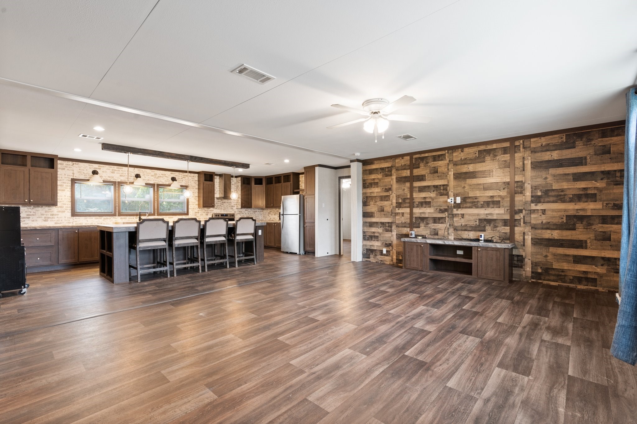 265 Richard Lane Azle TX 76020
