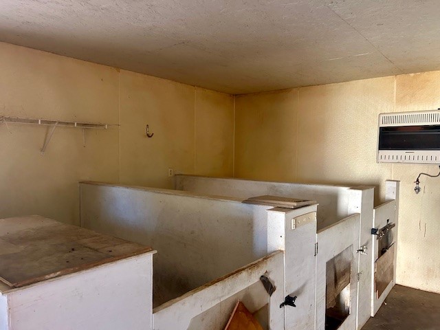 385 County Road 161 Streetman TX 75859
