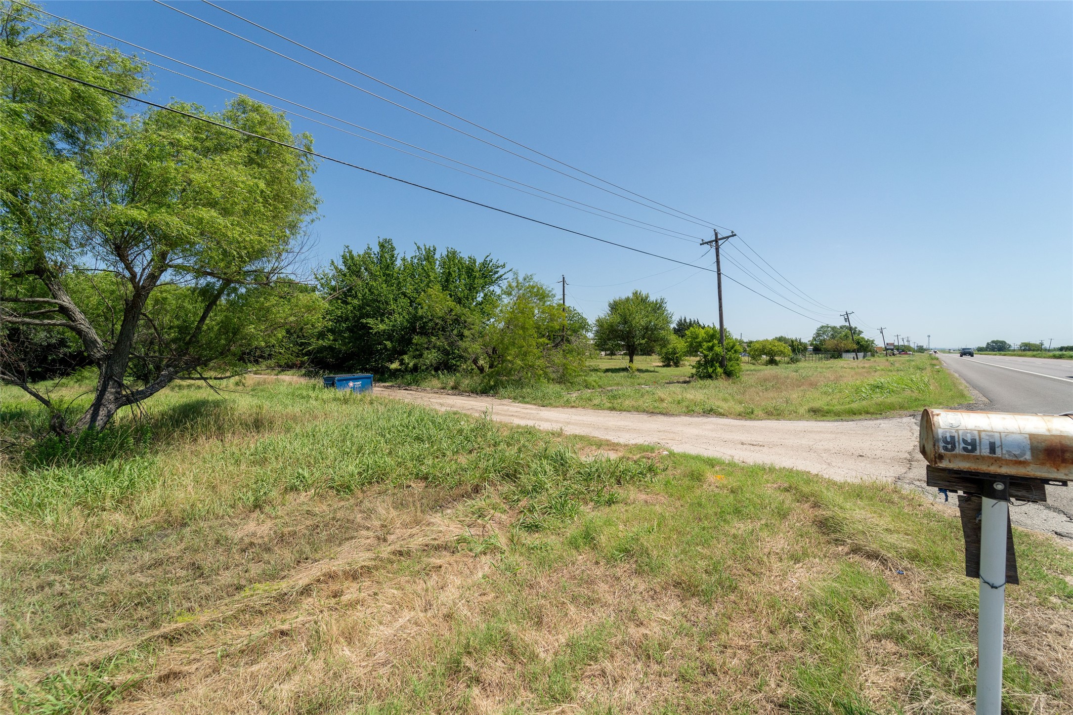 9913 E Highway 67 Alvarado TX 76009