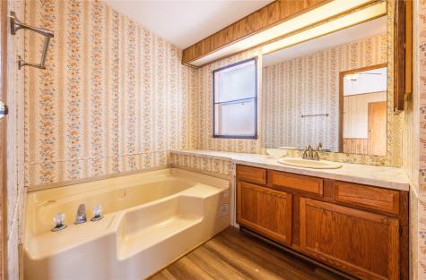 205 W Long Street Elm Mott TX 76640
