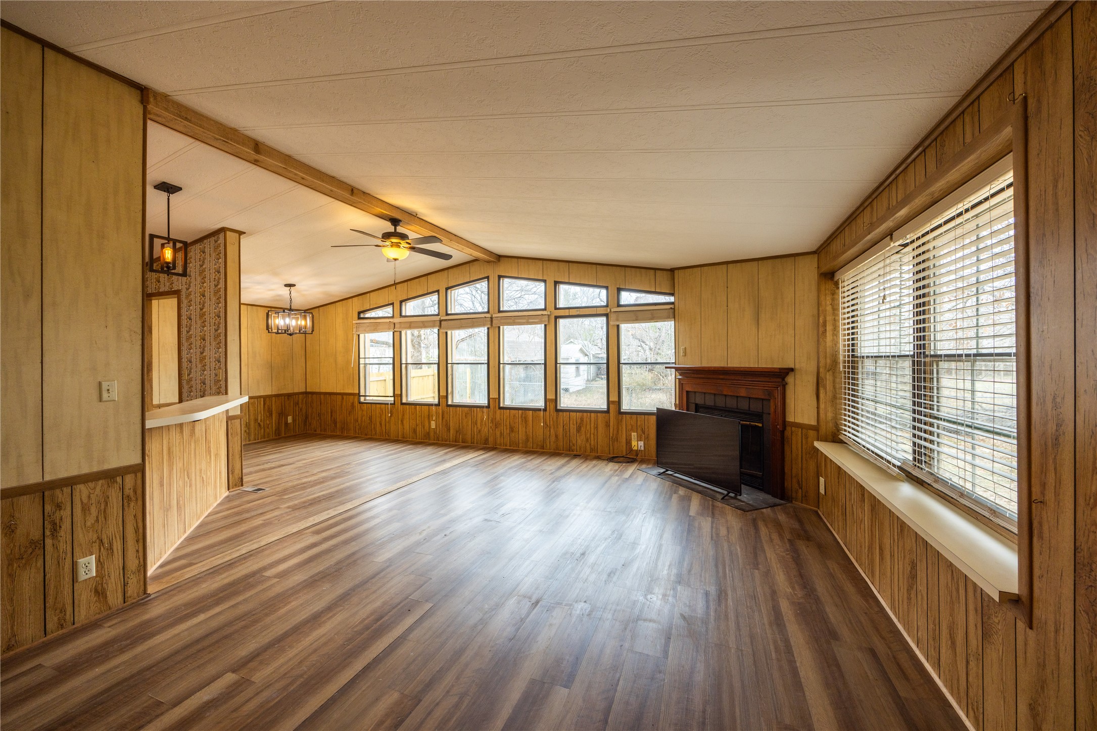 205 W Long Street Elm Mott TX 76640