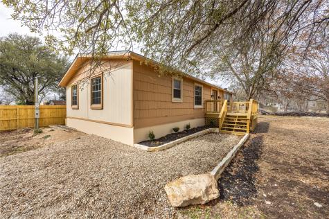 205 W Long Street Elm Mott TX 76640