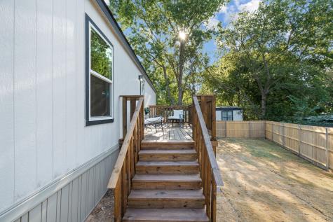1121 Pawnee Trail Granbury TX 76048