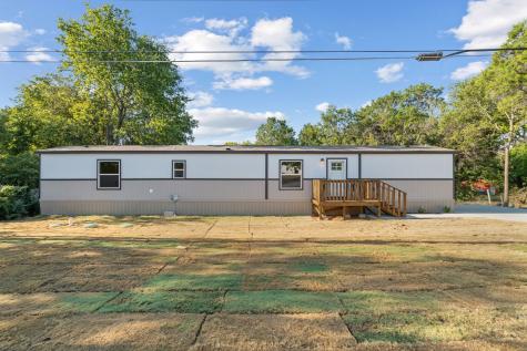 1121 Pawnee Trail Granbury TX 76048