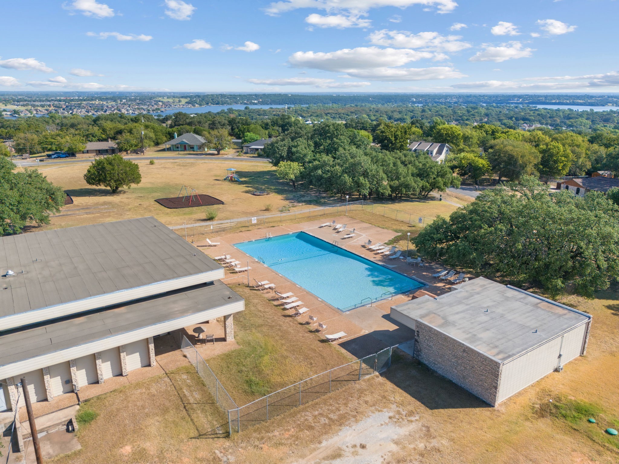 1121 Pawnee Trail Granbury TX 76048