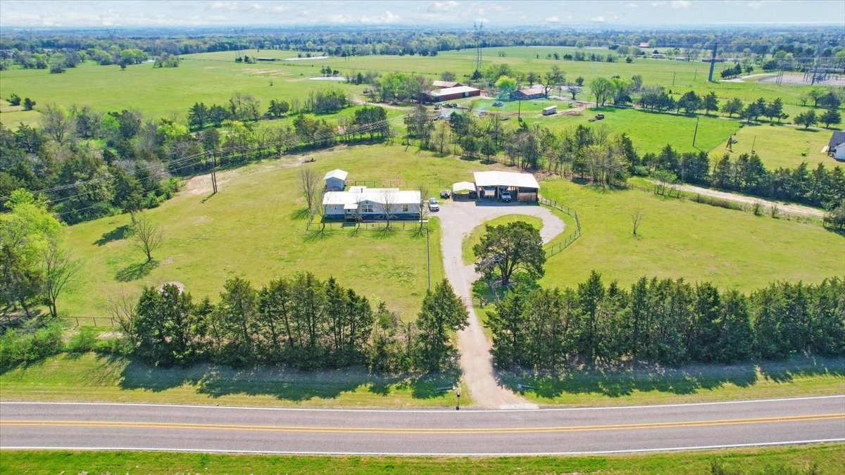 1718 Recreation Road 3 Bonham TX 75418
