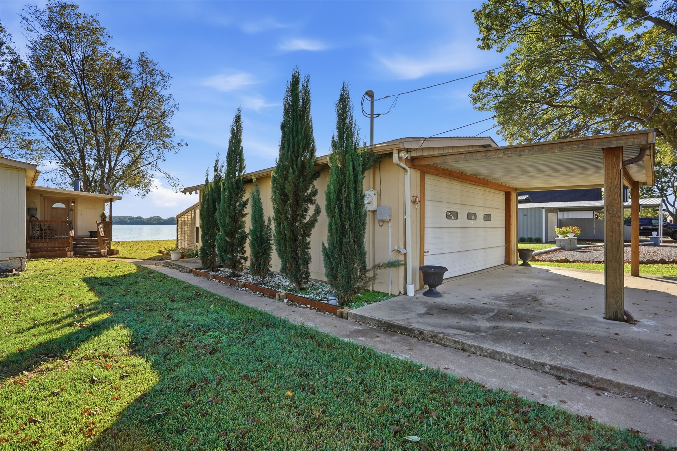 4016 Linda Court Granbury TX 76048