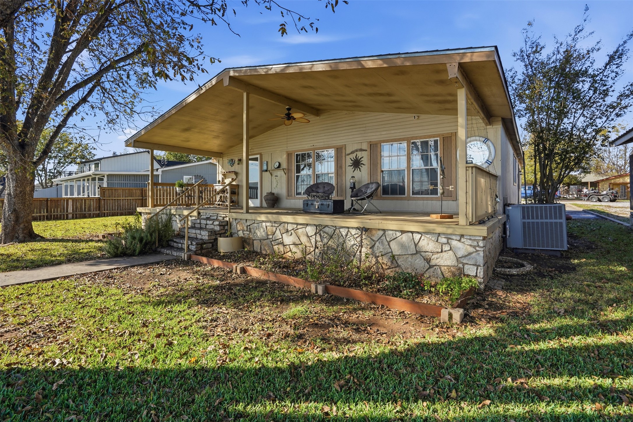 4016 Linda Court Granbury TX 76048